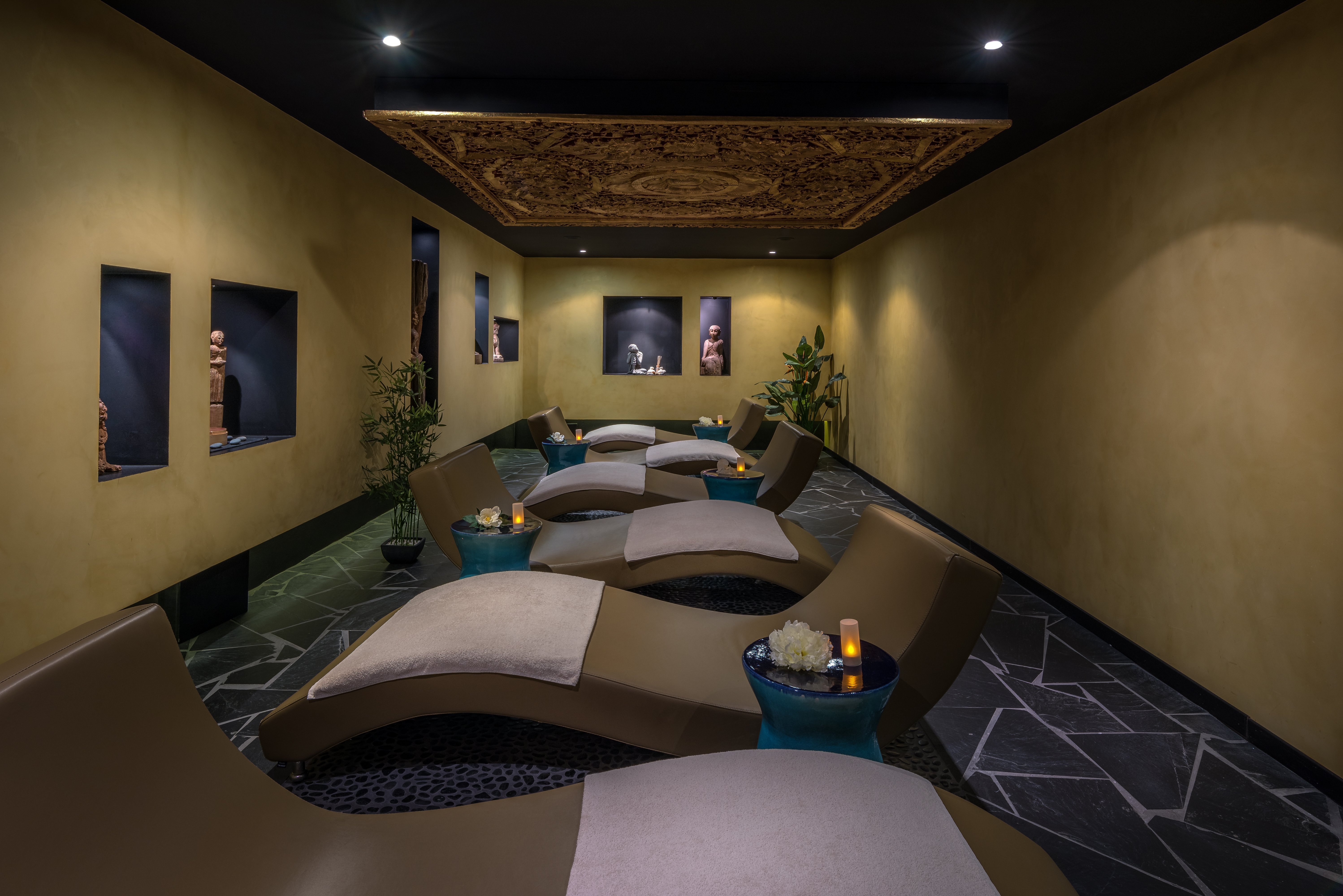 Hotel Evian-les-Bains by Leonardo Hotels 80/84