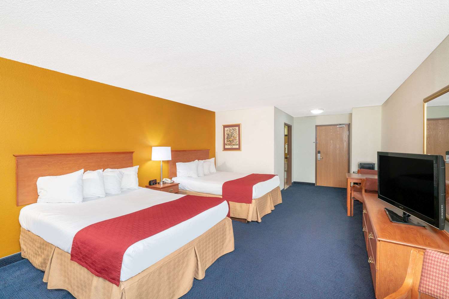 Baymont by Wyndham Albany, KY 10/34