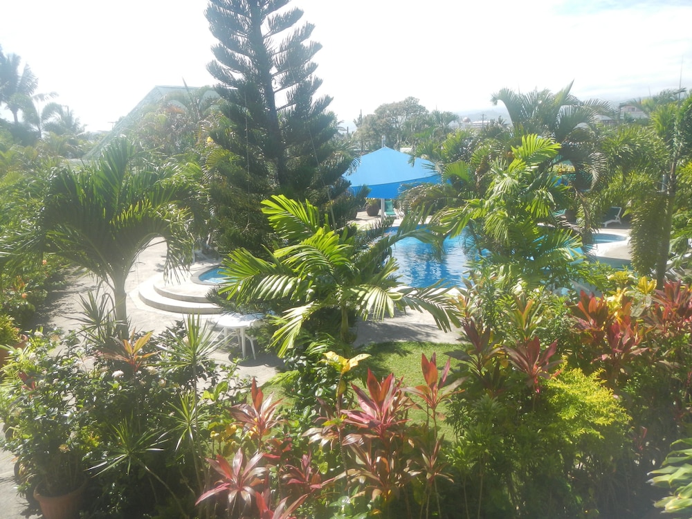Hotel Millenia Samoa 45/50
