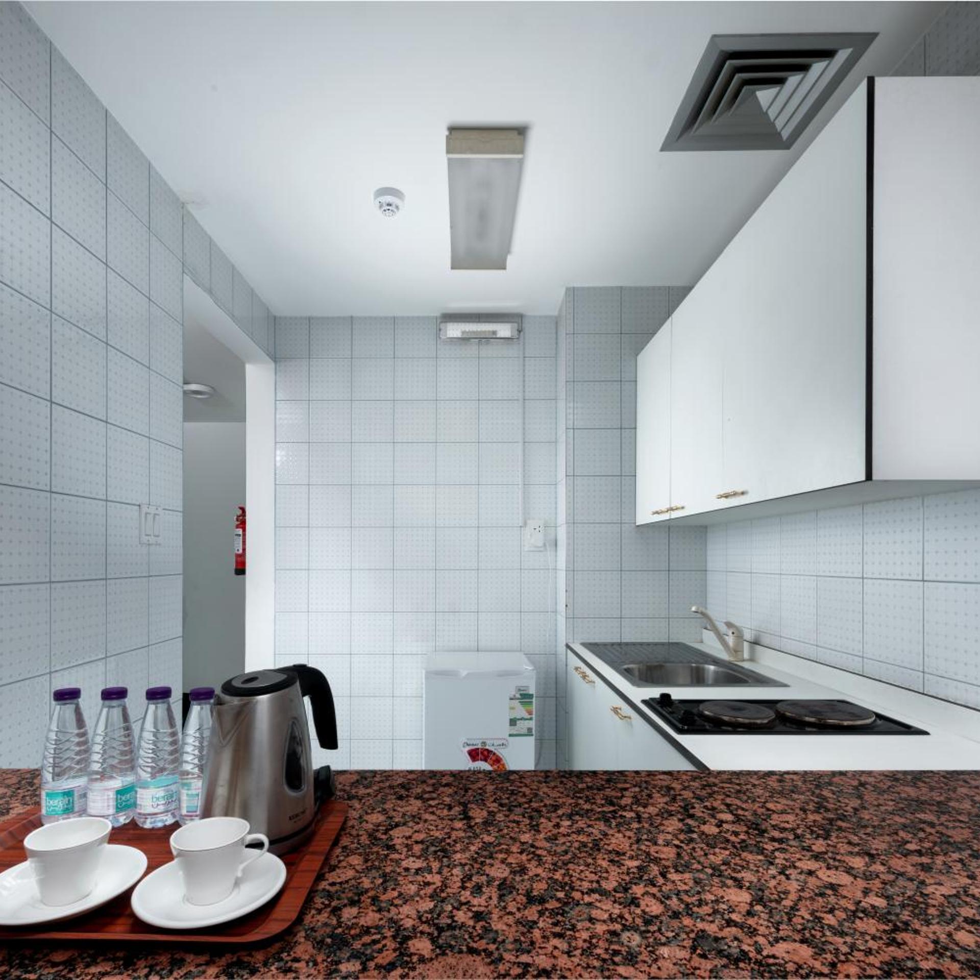 فندق المطار(Airport Hotel) 46/47