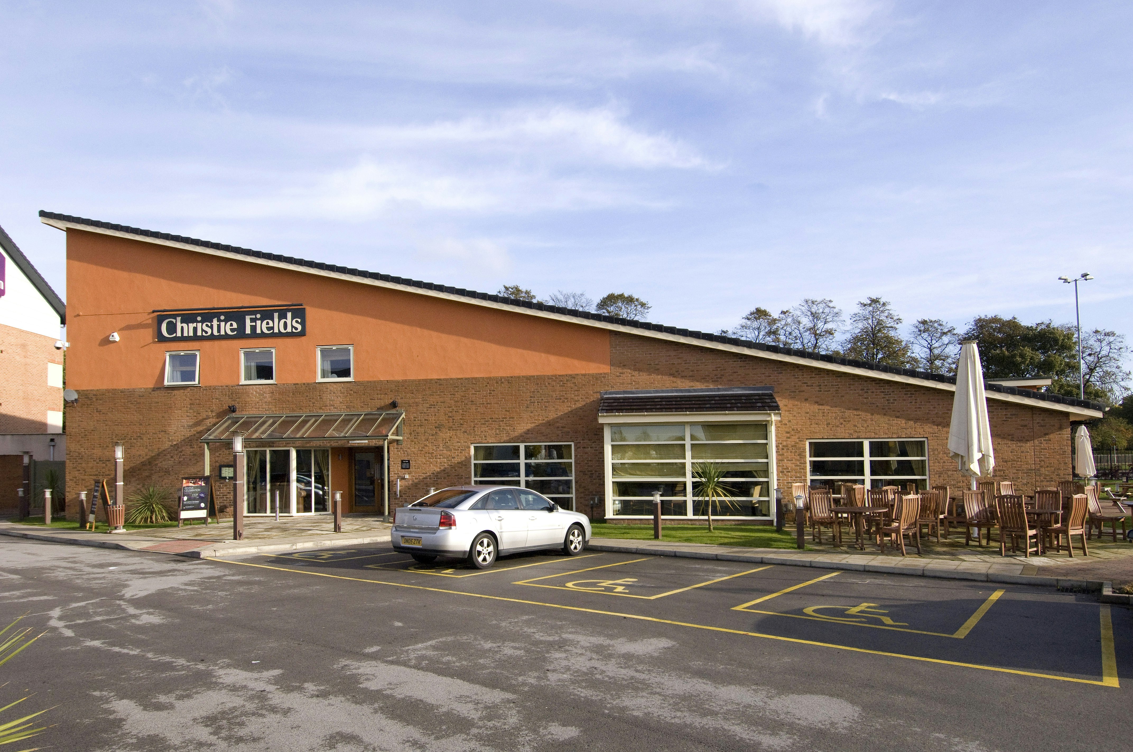 Premier Inn Manchester West Didsbury 20/26