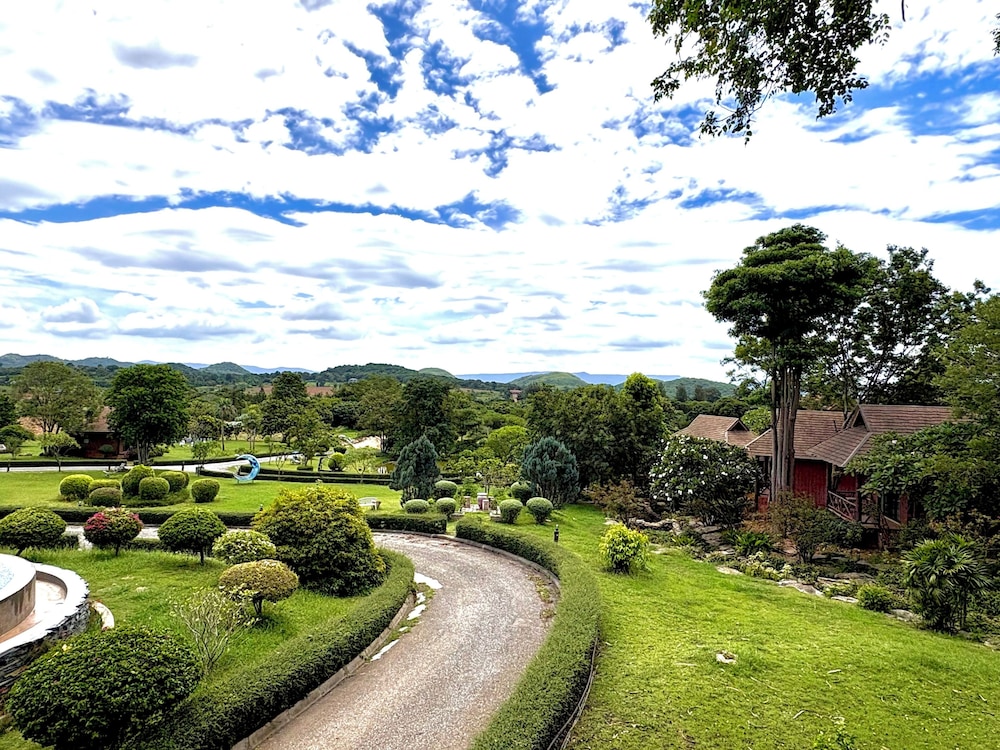 Phureenun Resort 41/50