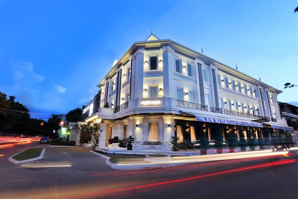 Arunreas Hotel 2/49