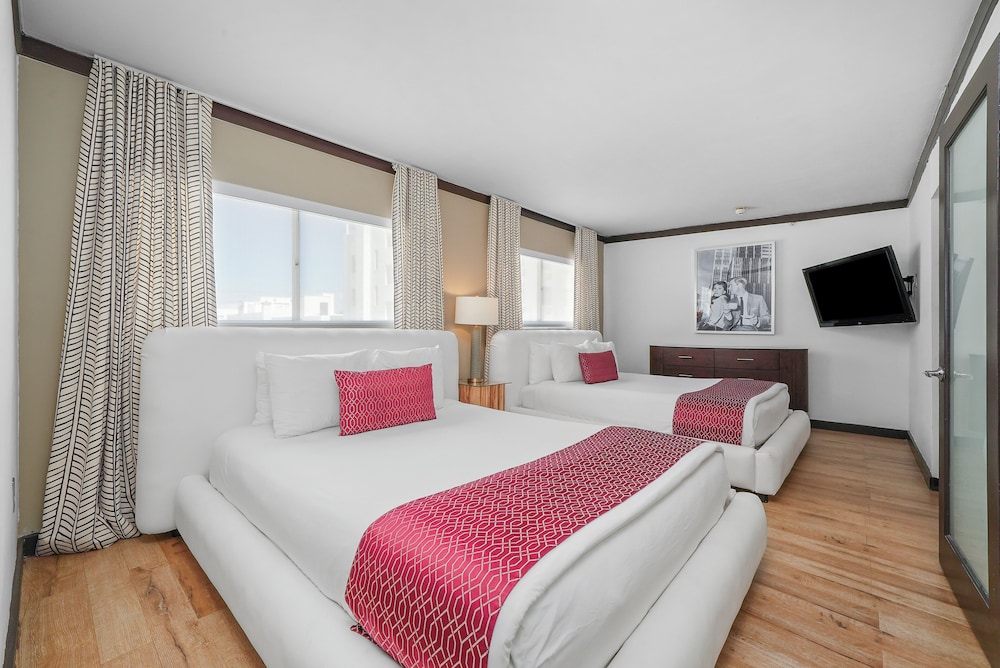 1 BEDROOM, DELUXE, SUITE, QUEEN BED
