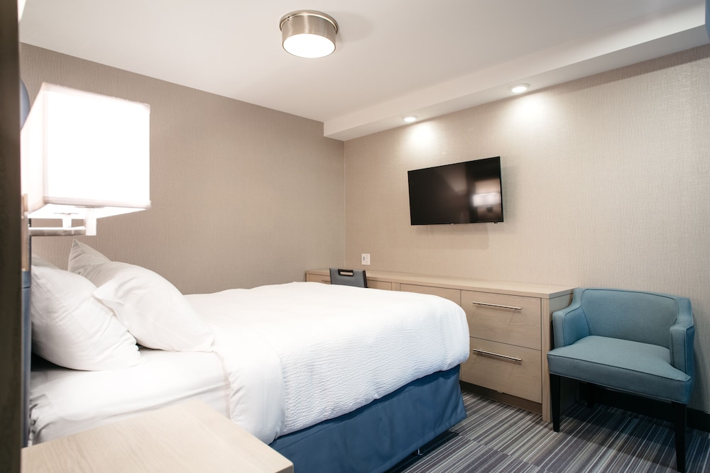 Mountaineer Lodge 25/67