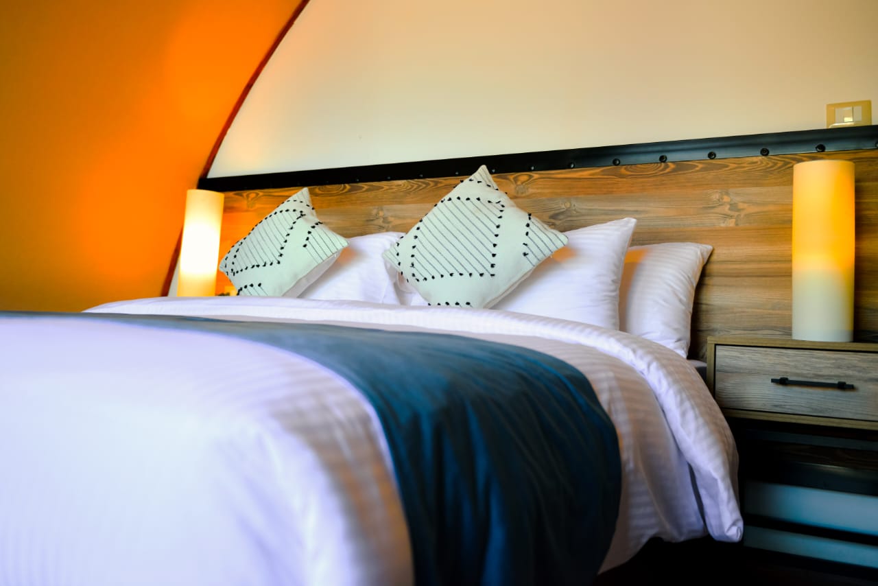 Shell Luxury Camp 12/20