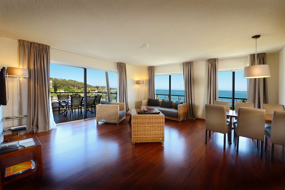 Hilton Noumea La Promenade Residences 44/65