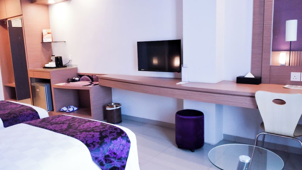Asialink Easy by Prasanthi Hotel 63/66