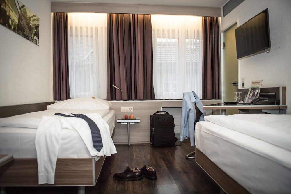STANDARD, TWIN BEDS