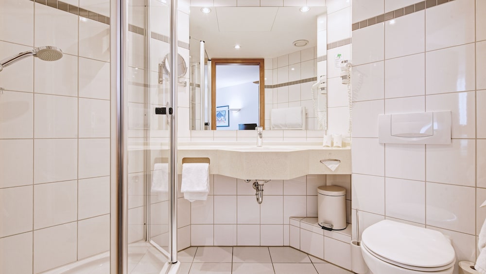 Hotel Schwanen Stuttgart Airport/Messe 8/27