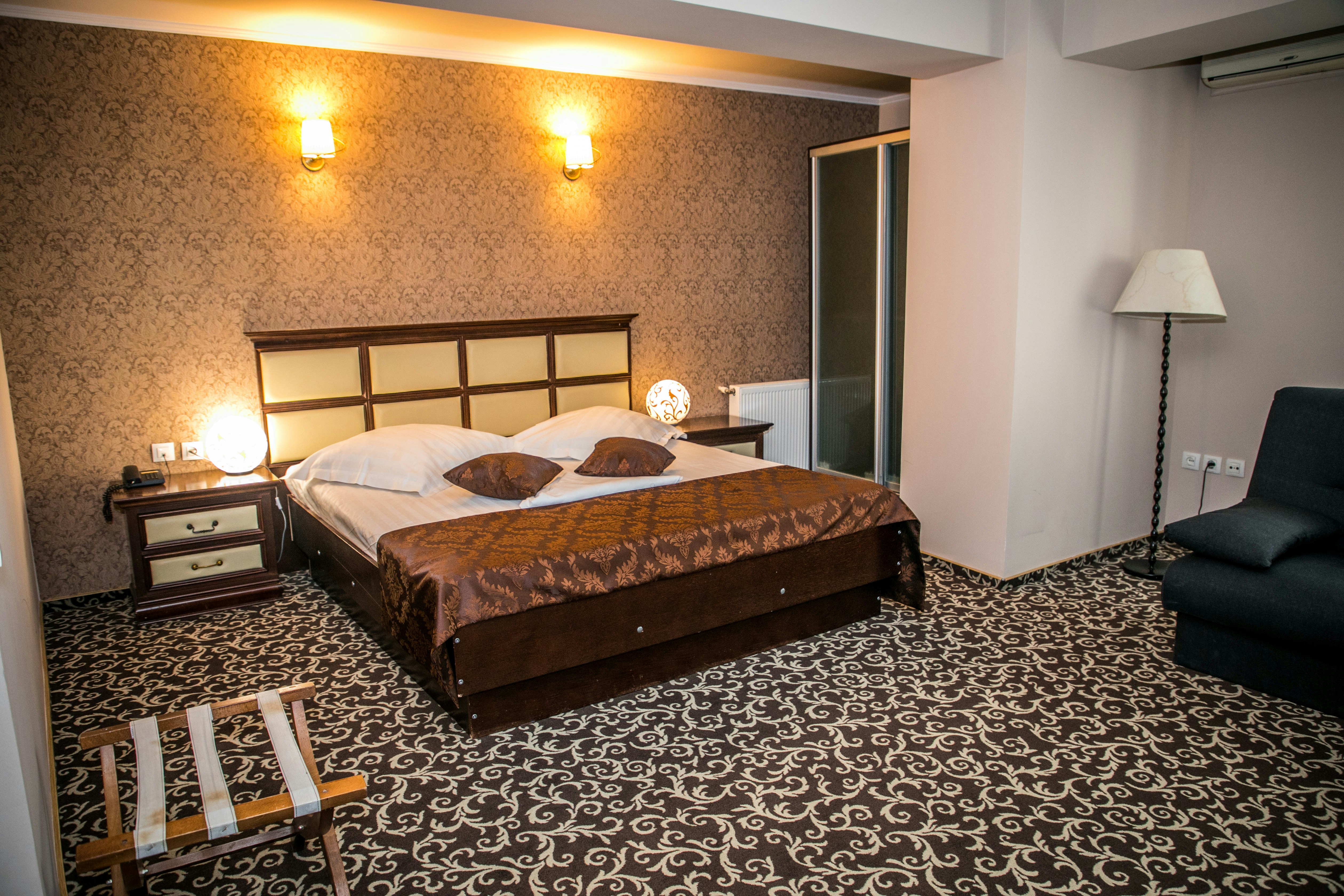 Hotel Megalos 18/40