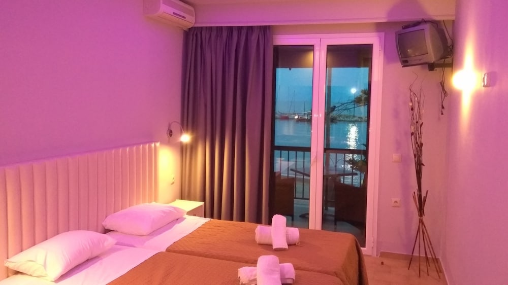 Onar Corfu Aparts and Studios 7/50