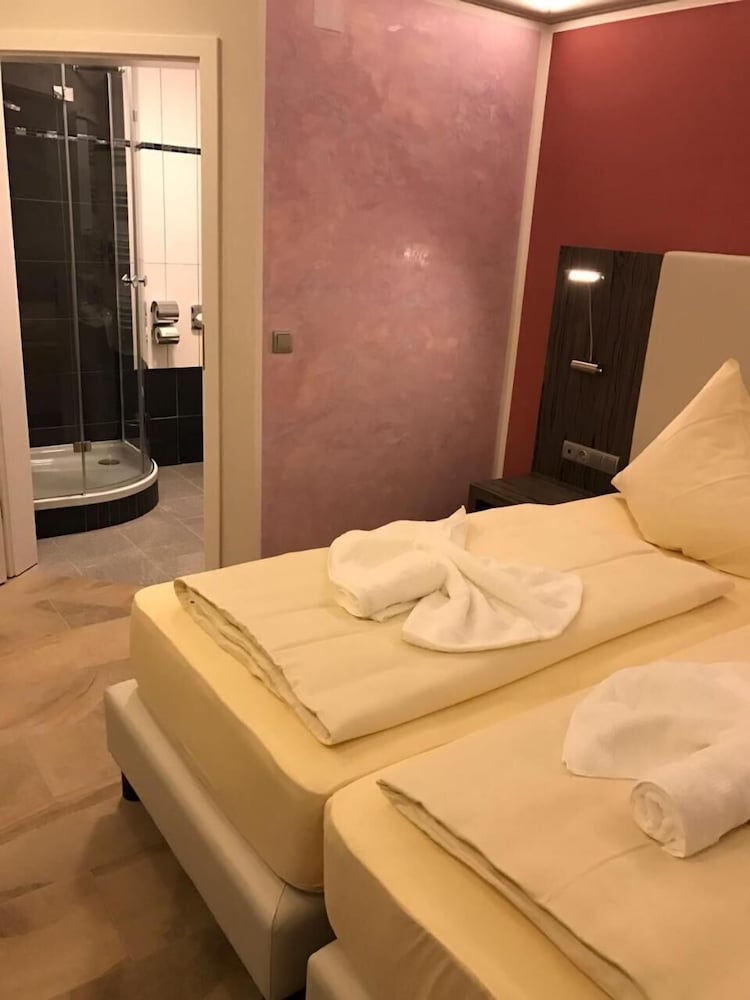 Hotel Sophia 7/45