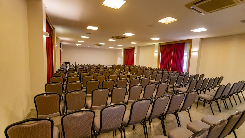 Hotel Beira Mar 37/45