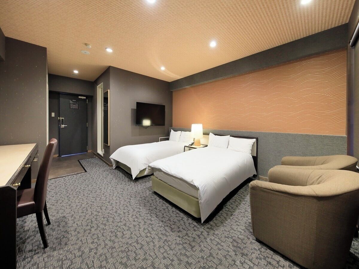 ROOM, TWIN BEDS, OUTDOOR BATH
