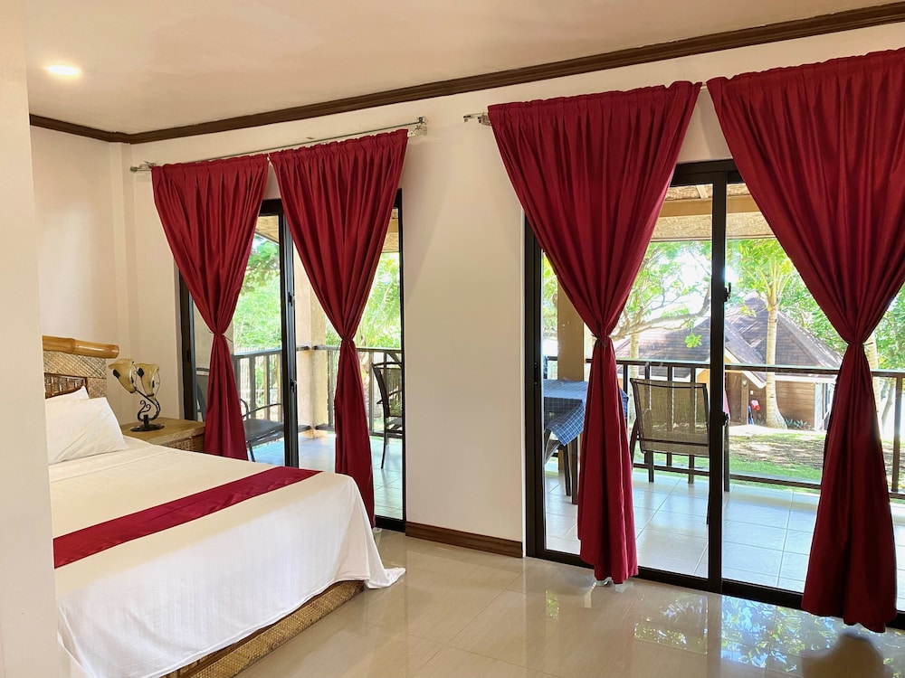 Anda White Beach Resort 23/64