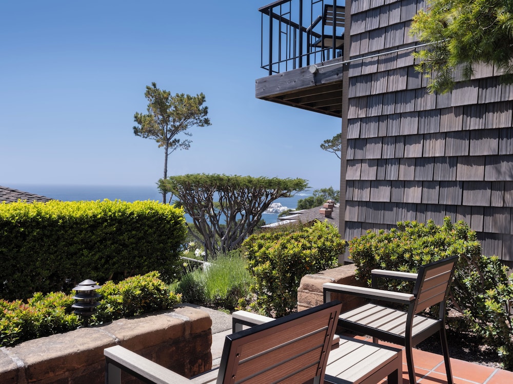 Hyatt Carmel Highlands 2/50