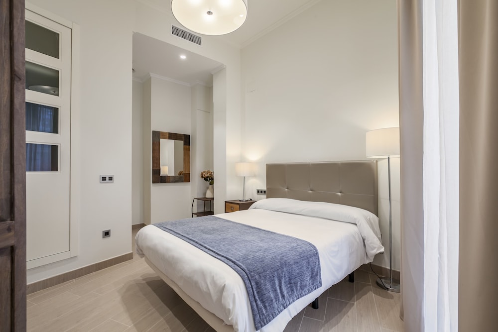 Welldone Cathedral Suites 13/50