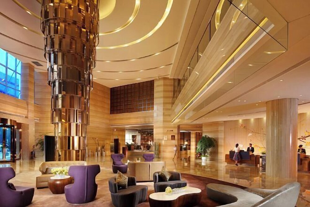 GRAND NEW CENTURY HOTEL FUYANG 28/34