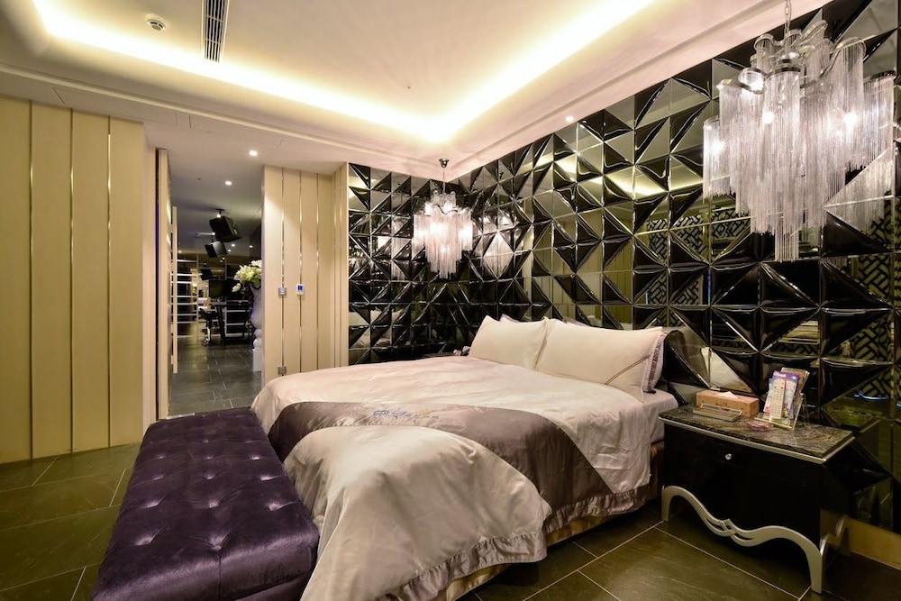 Uher Luxury Resort Hotel 28/50