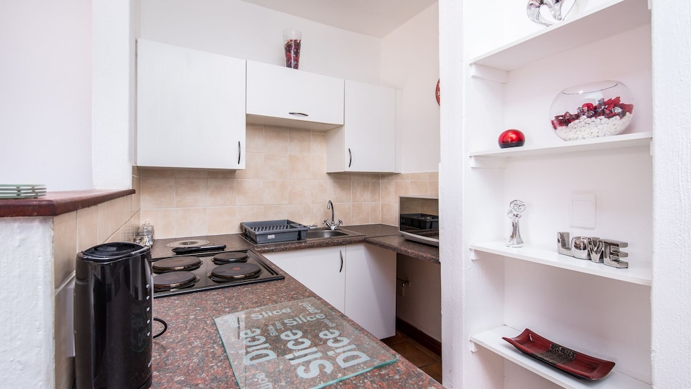 JoziStay Savannah Lodge Apartments - Honeydew 14/25