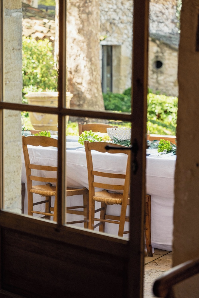 Le Galinier Lourmarin, a Beaumier Guesthouse 42/50