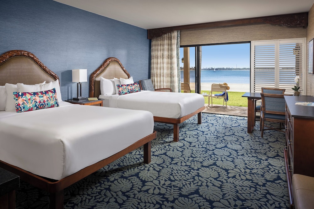 Room, 2 Queen Beds, Beach Front, Patio