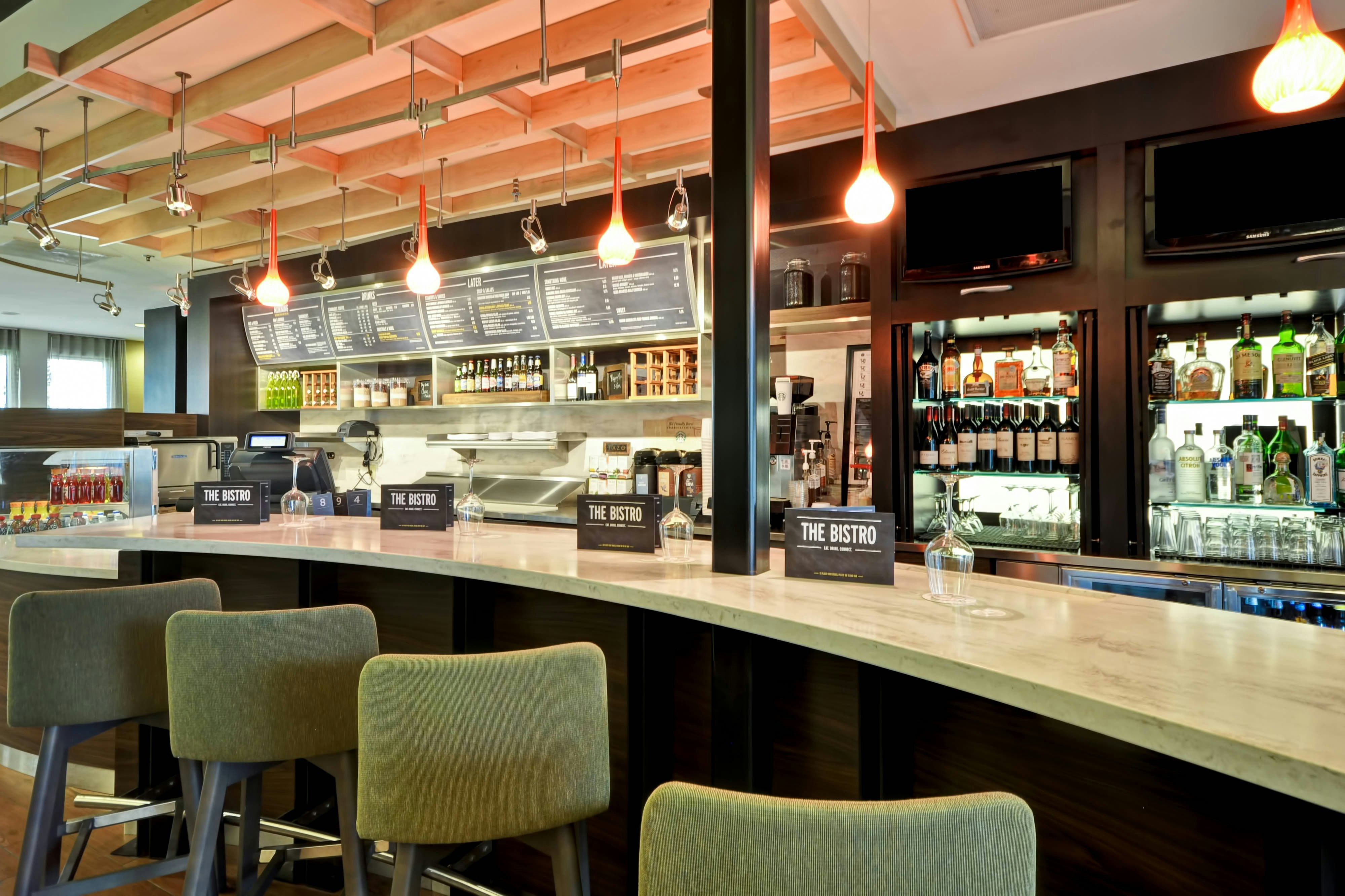 Courtyard By Marriott Dallas Medical Market Center 32/48