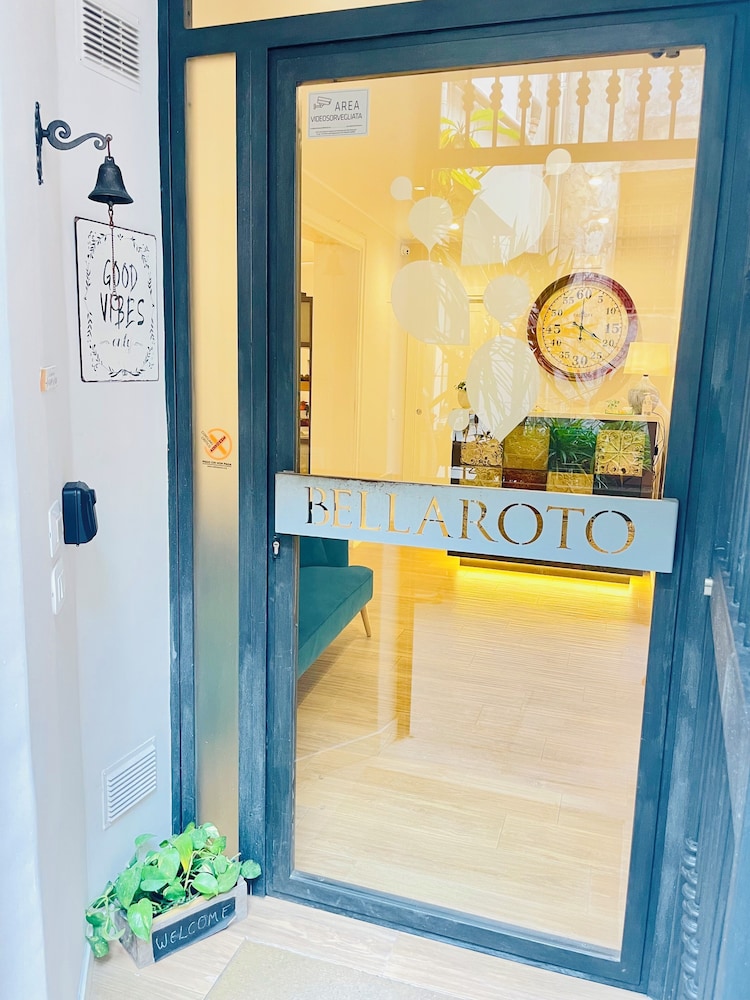 Bellaroto Suite 2/58