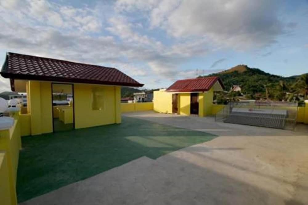 Luis Bay Travellers Lodge Coron 30/33