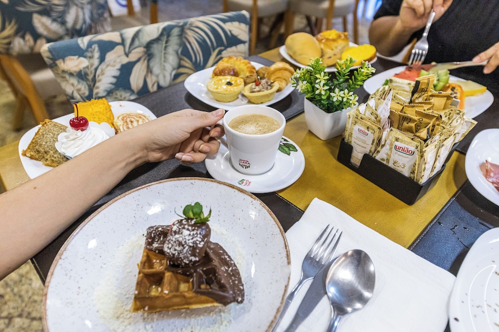 Village Premium Hotel، جواو بيسوا 33/47