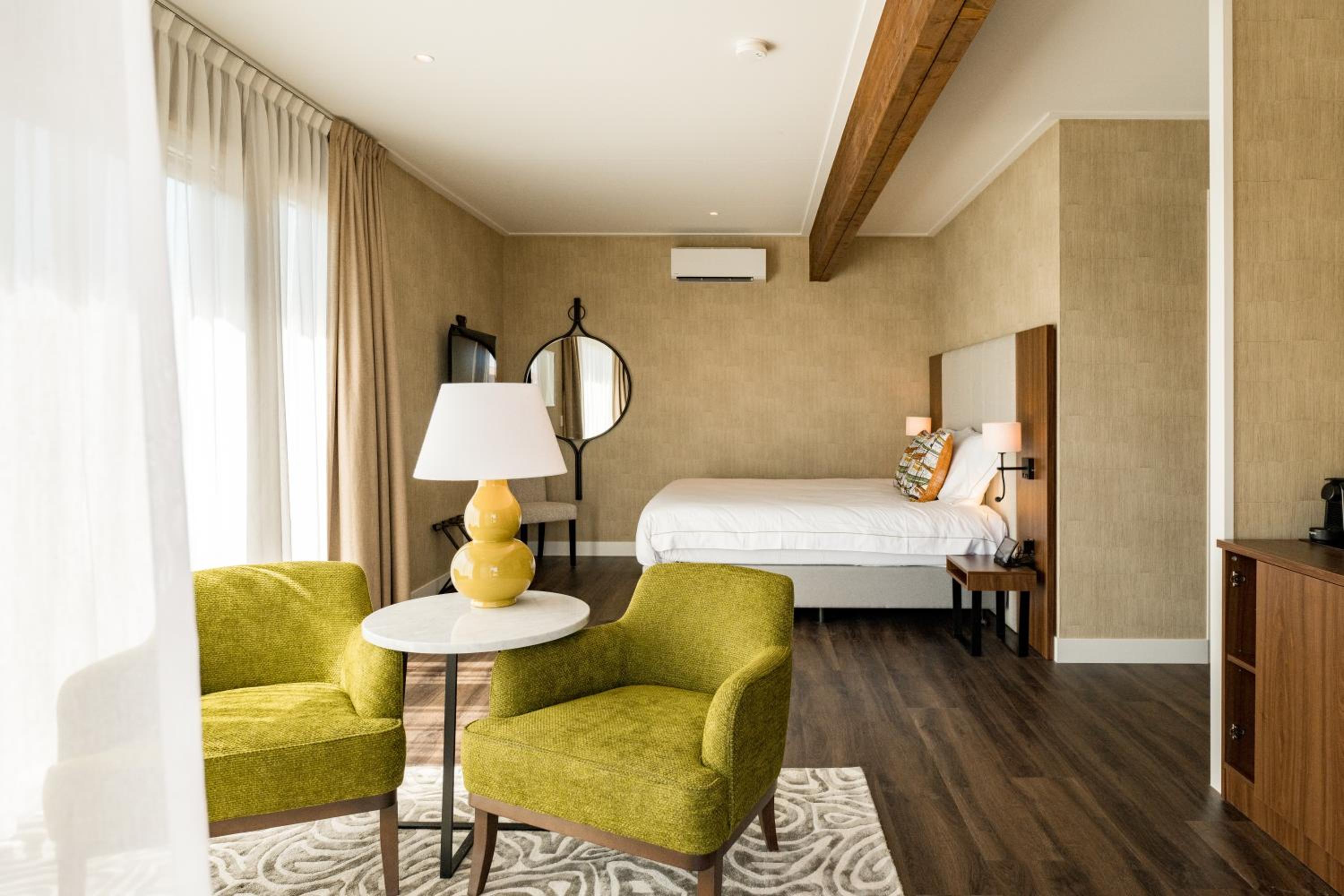Garden Suite, Queen Bed