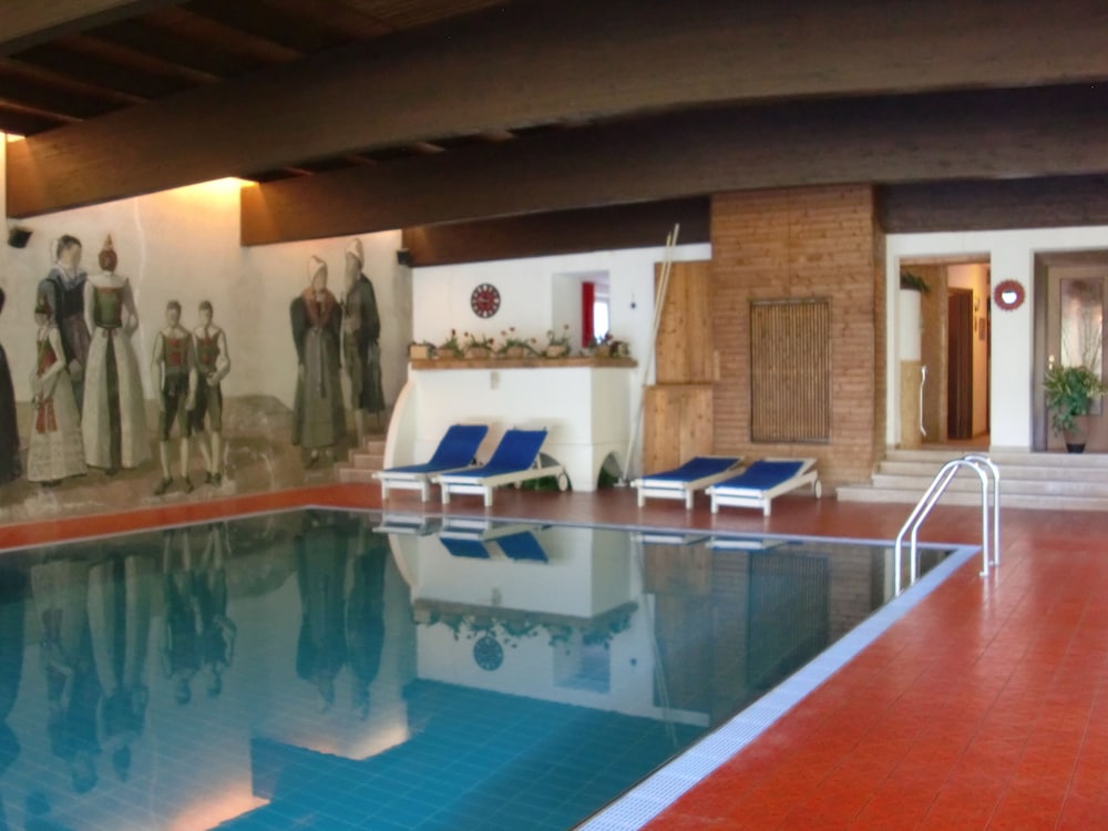 Hotel Rodes in CASTELROTTO