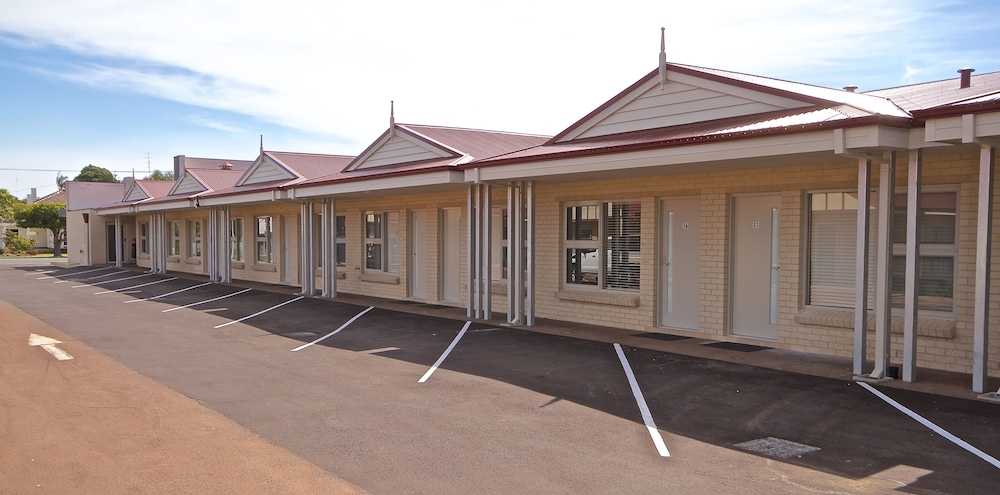 Bunbury Apartment Motel 37/50
