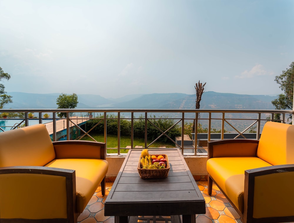 Cloud Mist Resort and Spa 37/50