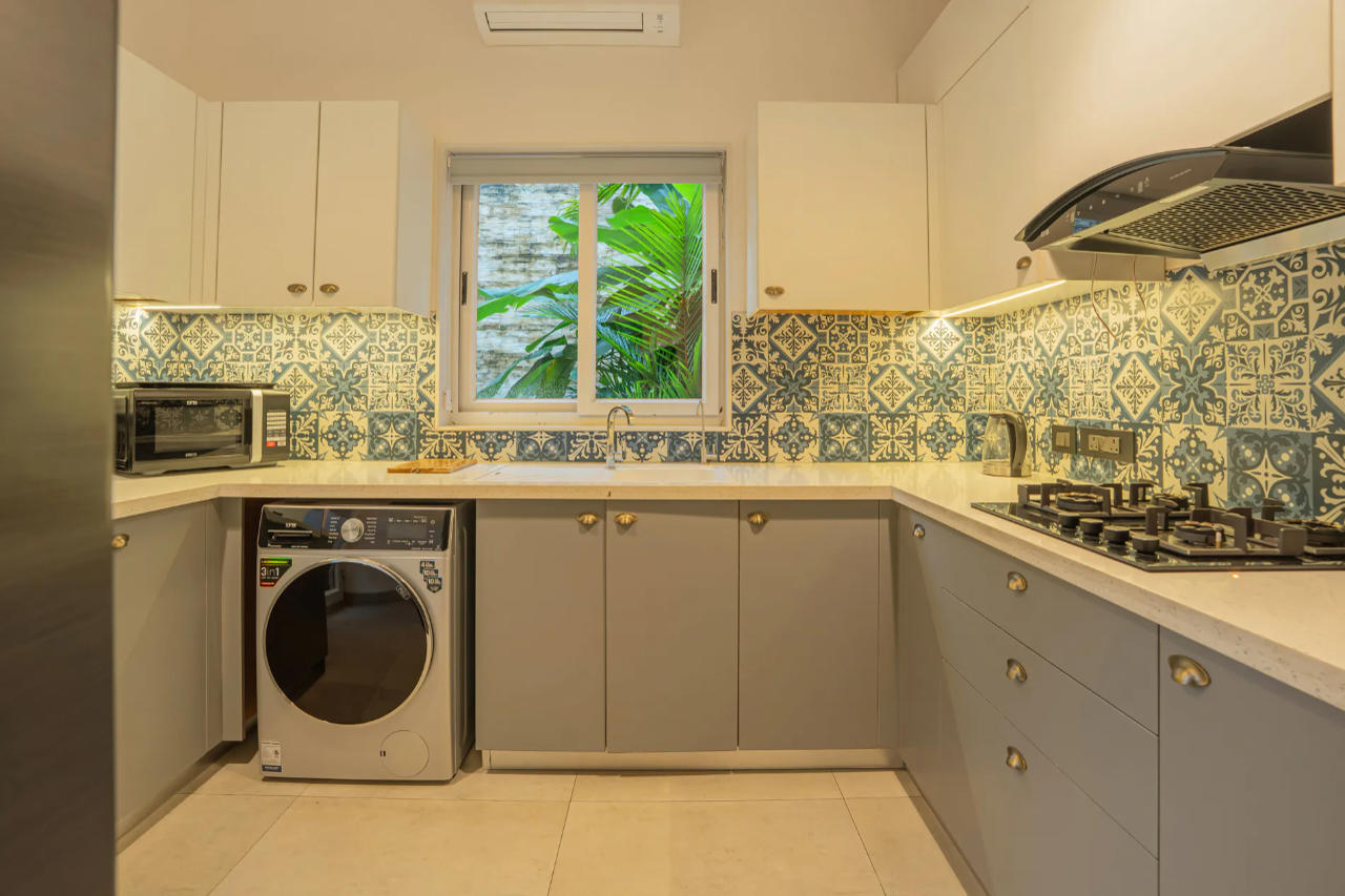 ELIVAAS Casa Del Mar 4BHK Villa with Pool, Bars, TV Lounge, Gazebo & Terraces, Goa 16/18