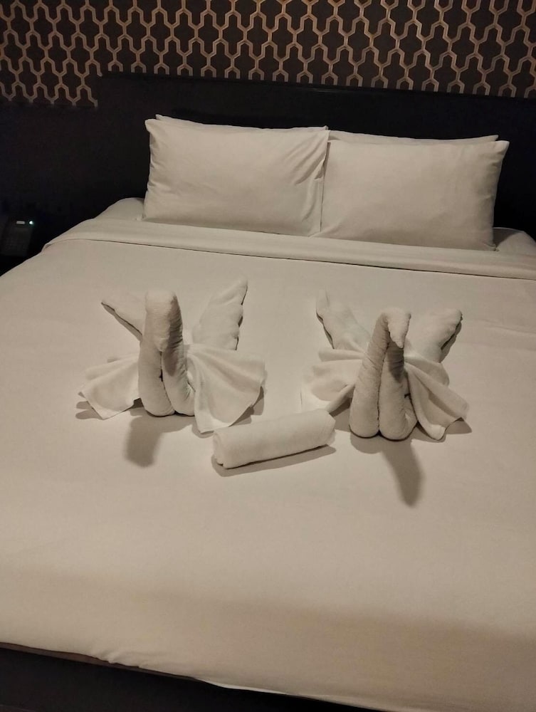 G Boutique Silom Hotel 63/84