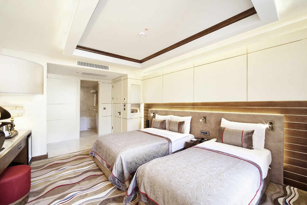 Grand Hotel de Pera 16/50