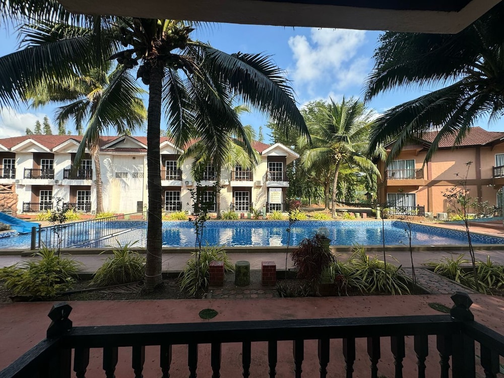 Mersing Beach Resort 26/34