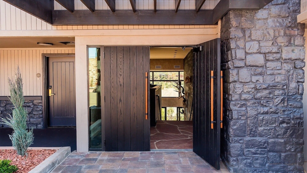 The Orchards Inn of Sedona 10/63