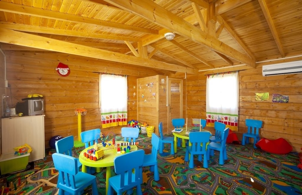 Grand Sahin s Gumuldur Resort 62/82