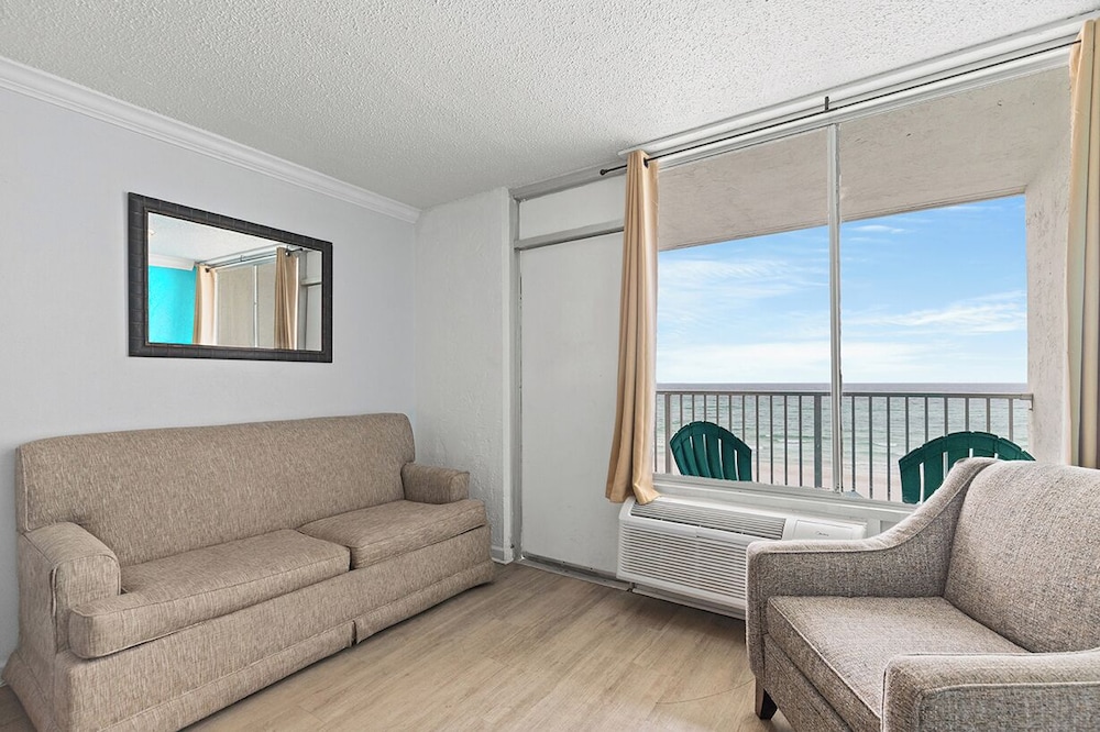 The Reef at Seahaven Beach Resorts 33/61