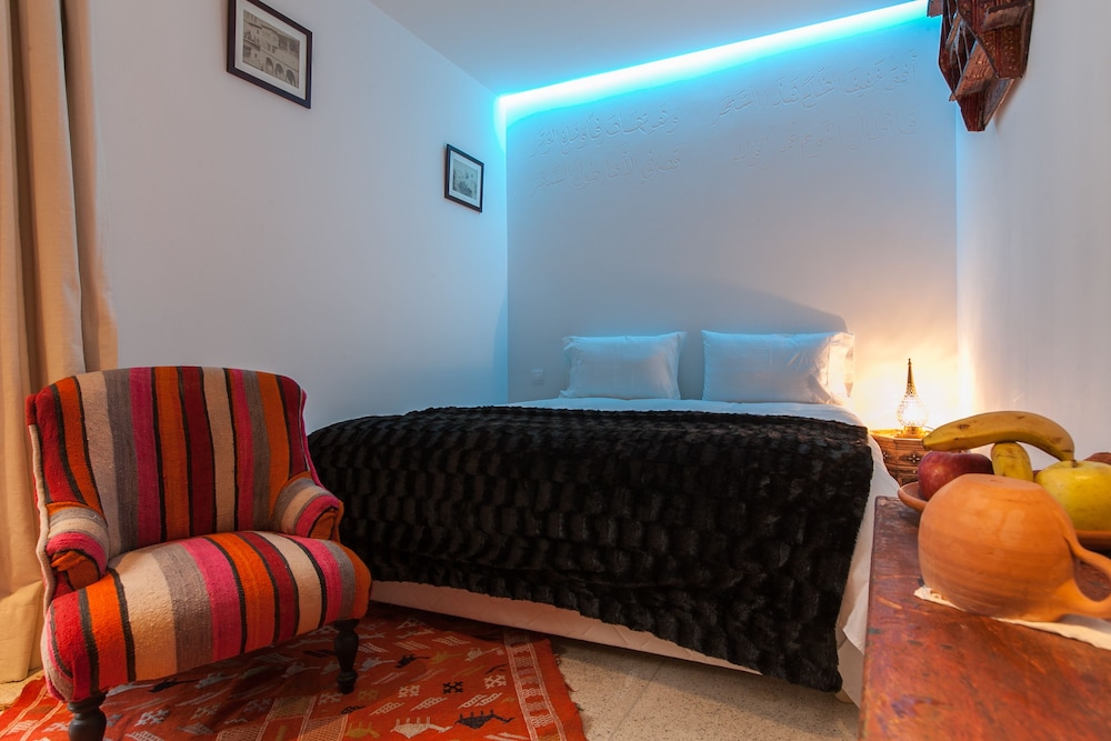 Riad Zebrakaro 22/29