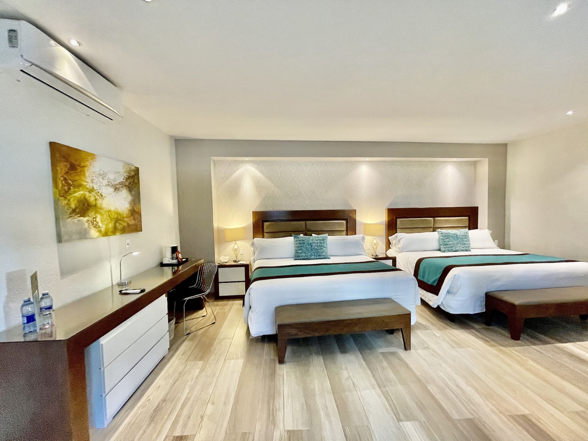 STANDARD, DOUBLE BED