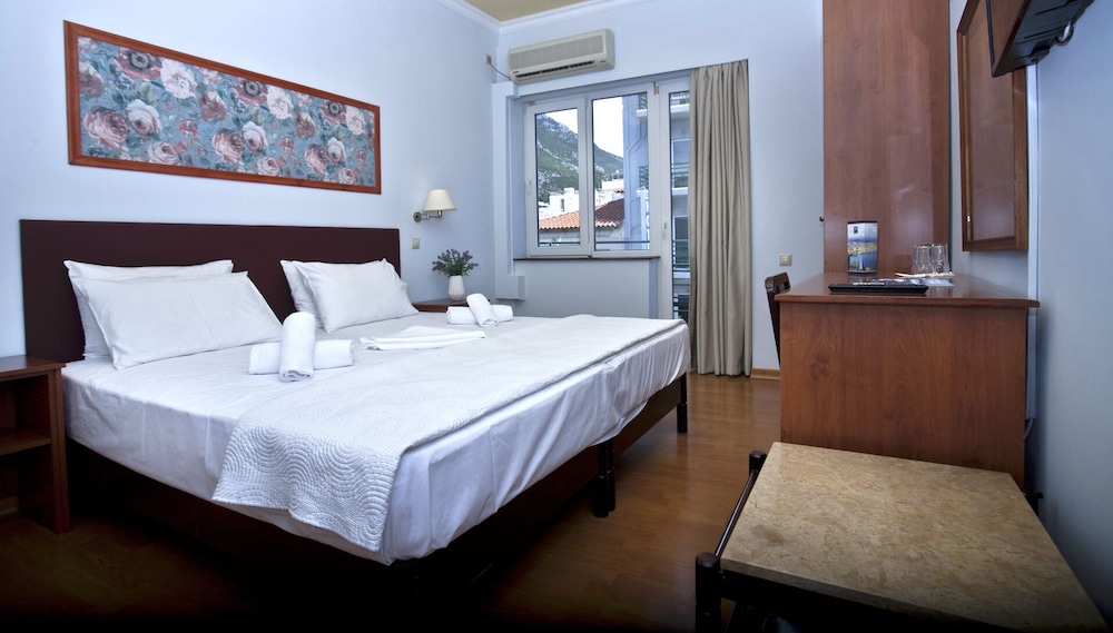 Grand Hotel Loutraki 12/48