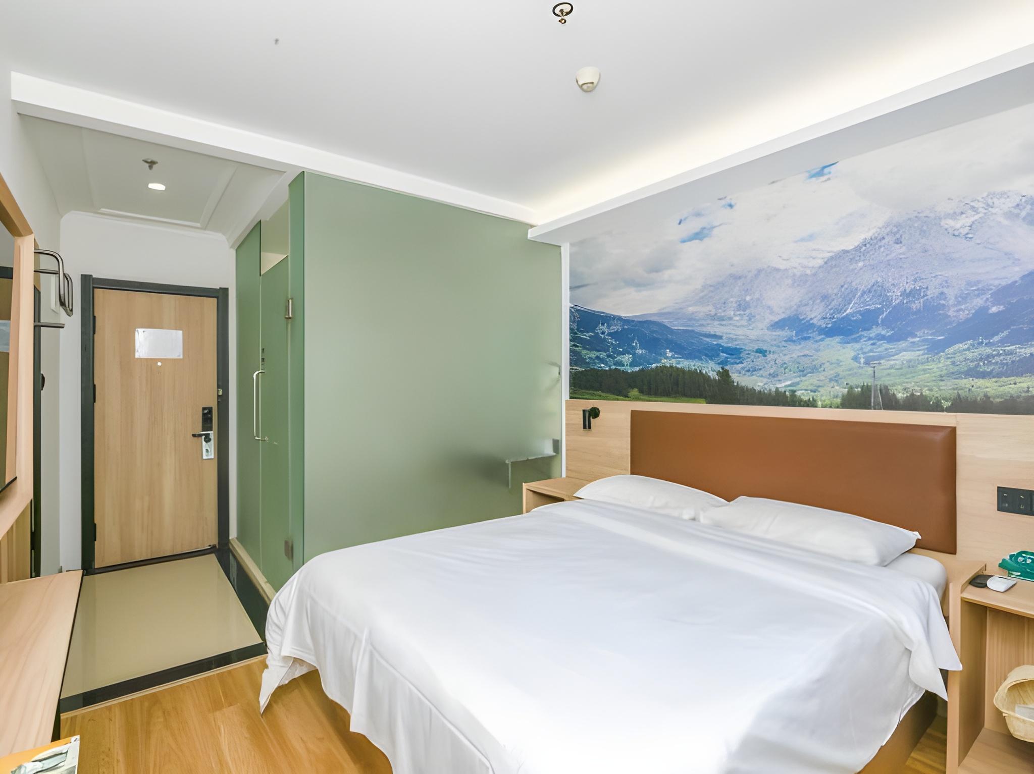 SUPERIOR, DOUBLE BED