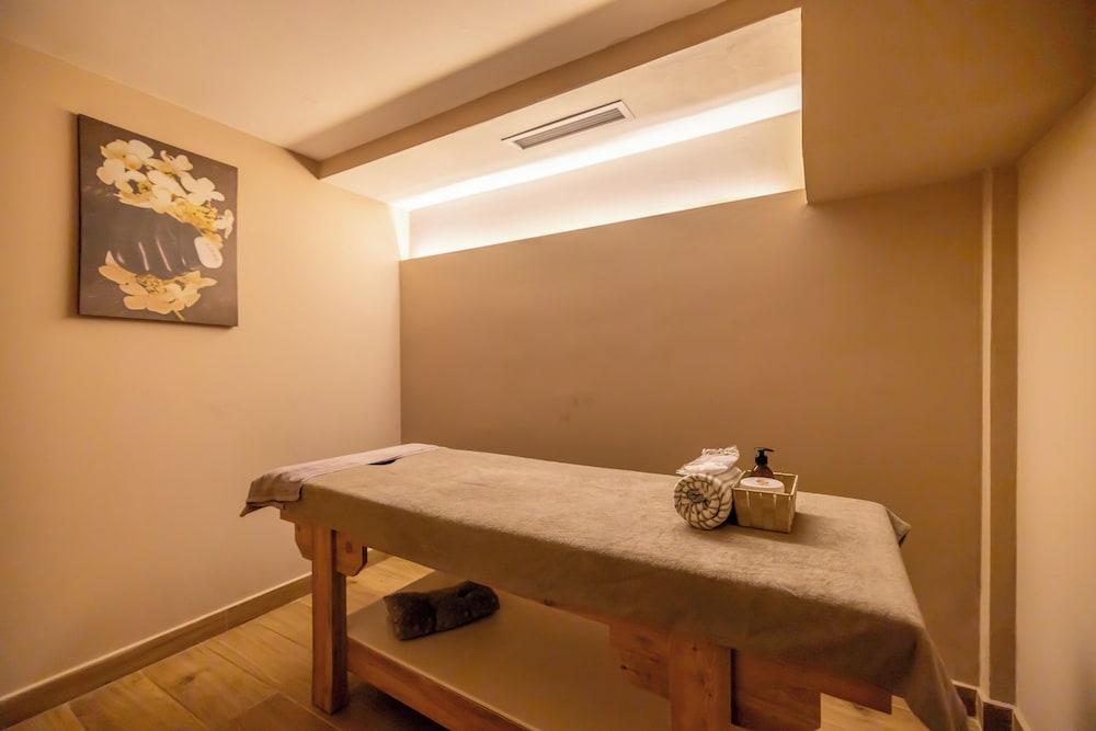 Historical Museum Resort 19/50