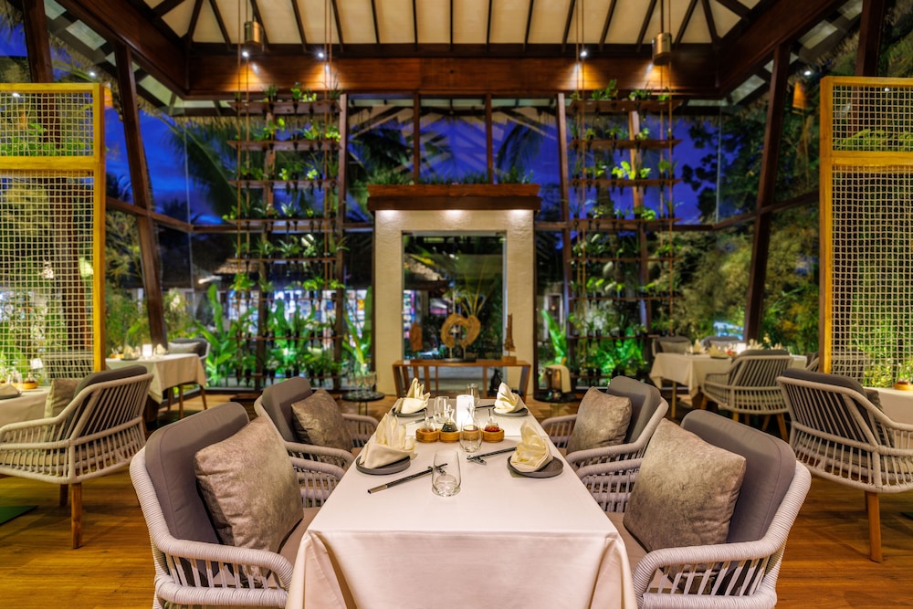 Ozen Reserve Bolifushi 123/136