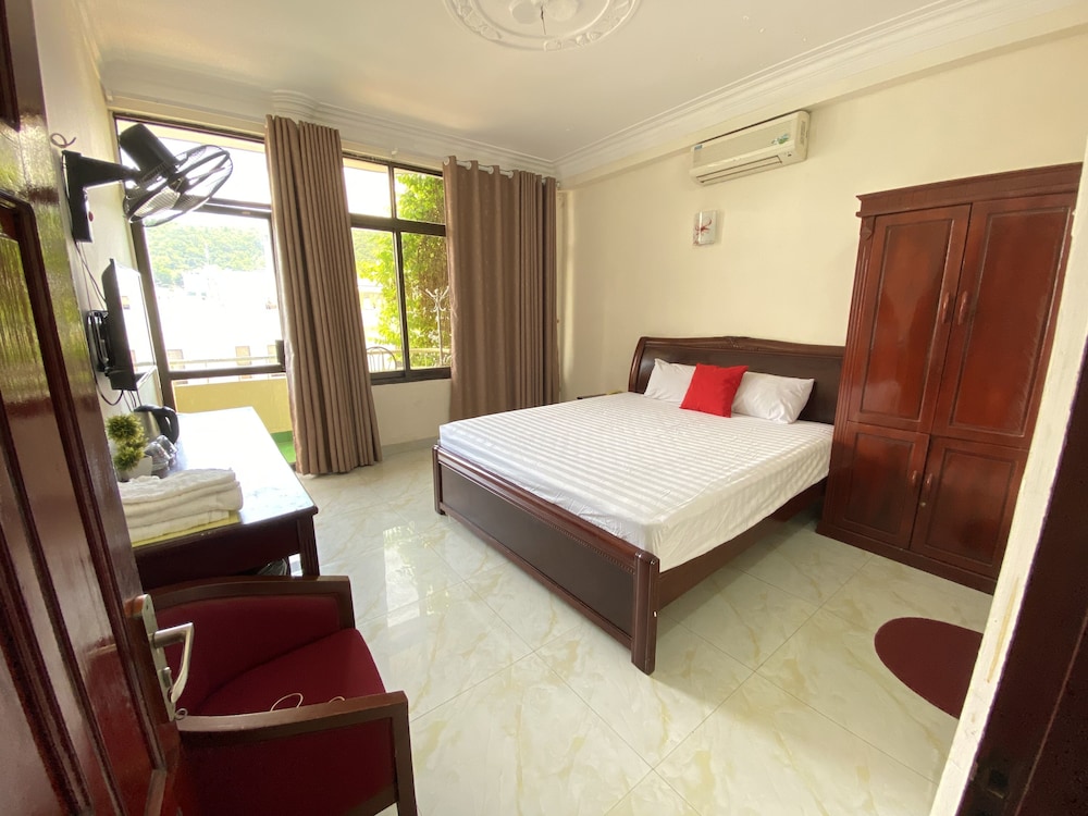 Viet Nhat Halong Hotel 31/61