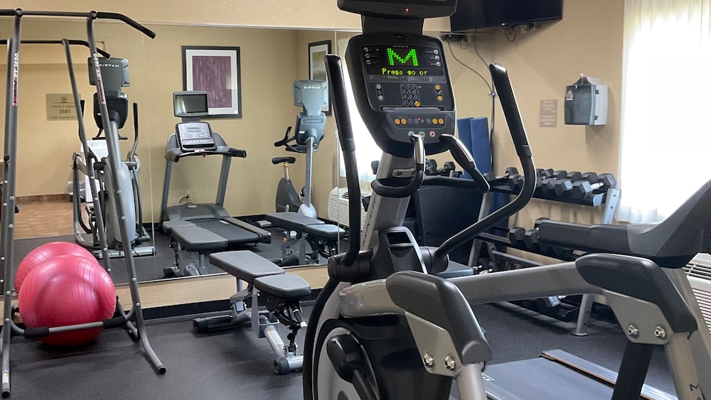 Candlewood Suites St. Robert 26/44